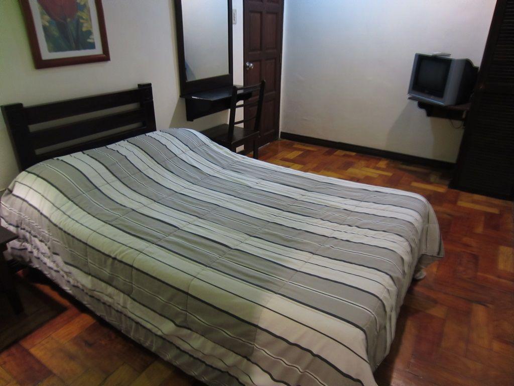 Tagaytay Econo Hotel Tagaytay City Exterior photo