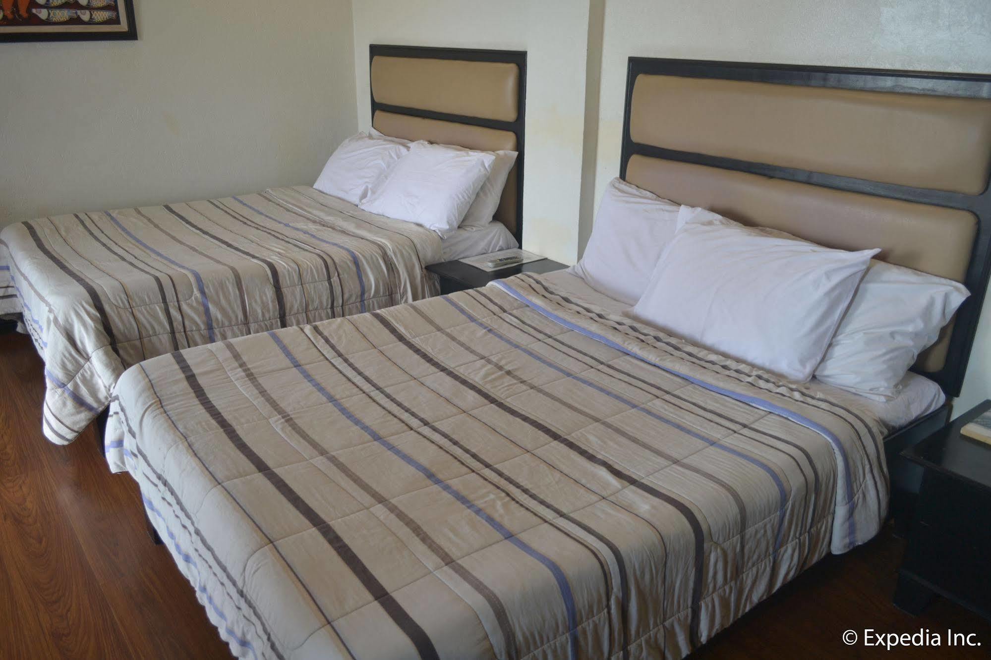 Tagaytay Econo Hotel Tagaytay City Exterior photo